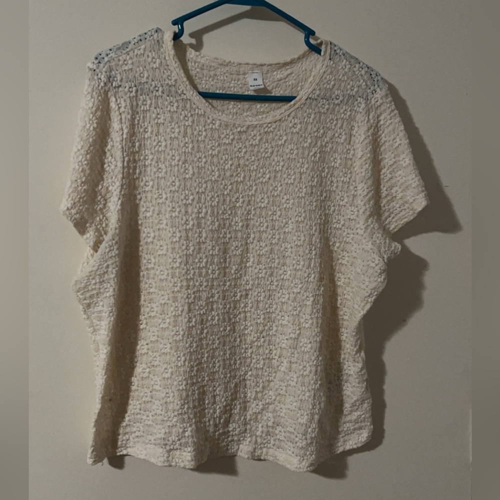 Old navy tee